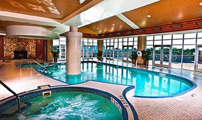 Seneca Niagara Resort and Casino Pool
