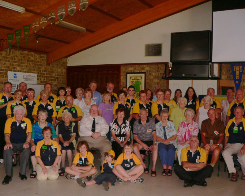 Group Photo - Clan Reunion in Australia in 2010